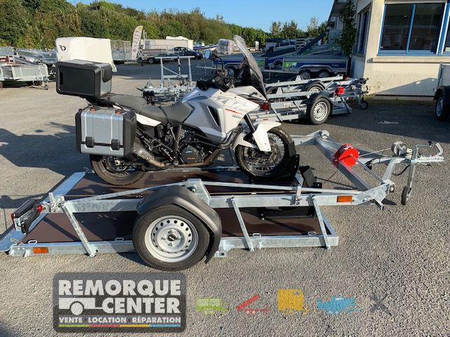 Remorque Abaissable Porte-moto - Deux motos - YO REMORQUE - CCL8 - 250 x  160 cm CCL8 : Remorque Center